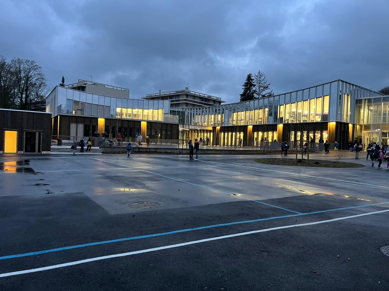 Une école toute neuve